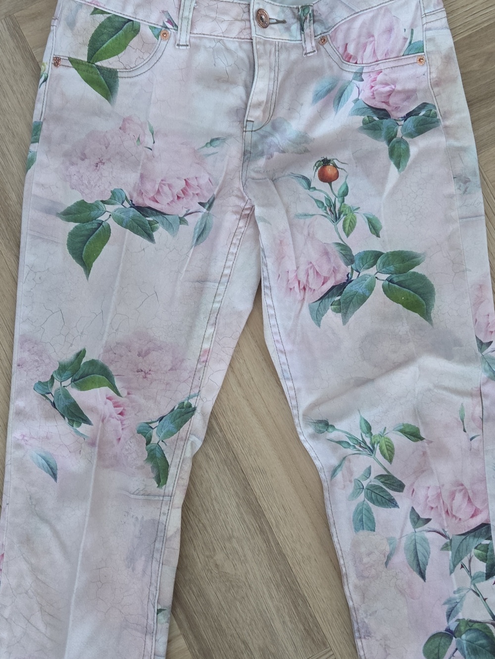 Ted Baker Pink Floral Rose Skinny Jeans Size 30
